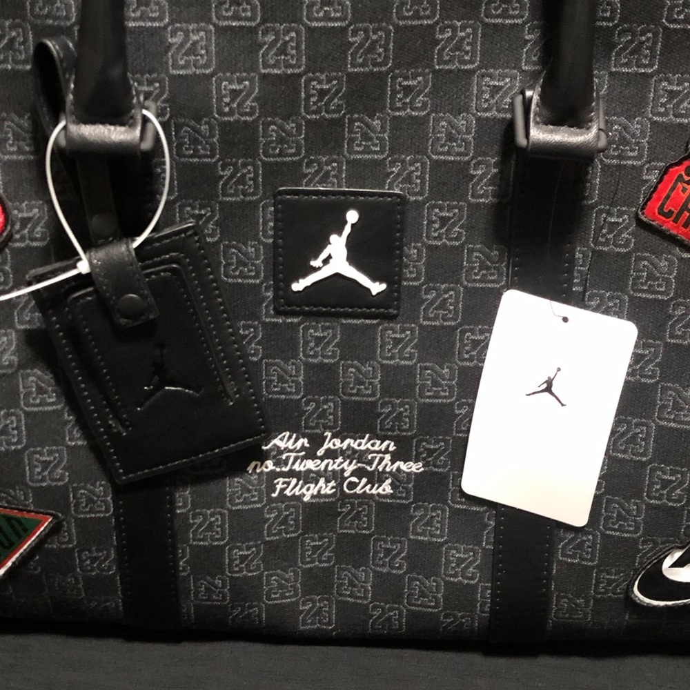 Air Jordan 23 Flight Club Patches Black Monogram Duffle Bag 40L NEW, NWT - Picture 3 of 9